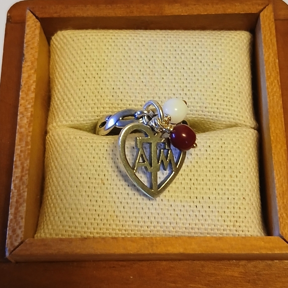 James Avery Retired Texas A&M Twisted Dangle Ring, size 7 - Picture 4 of 10